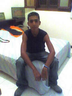  amine